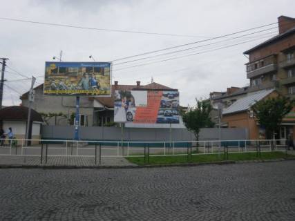Билборд A в Мукачеве, 3 х 6  вул.Ужгородська, біля СШ № 5 фото 1