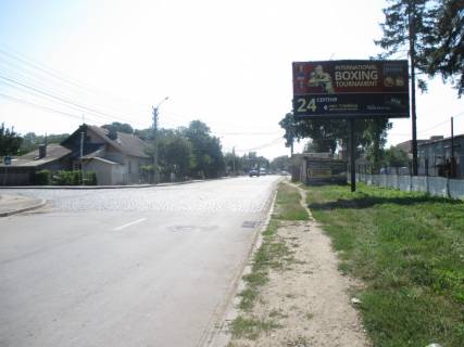 Билборд A в Черновцах, 3*6  вул. Миру (навпроти вул. Авангардної) фото 1