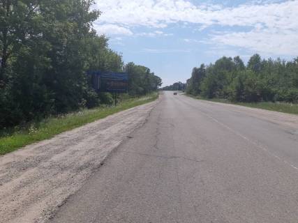 Билборд B в Хотине, 3*6  м. Хотин, вул. Т. Шевченка (біля в*їзного знака м. Хотин) фото 1