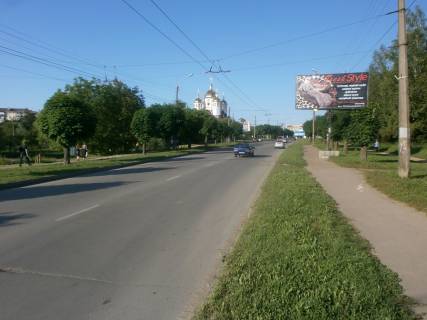 Билборд A в Черновцах, 3*6  вул. Комарова (біля ставу) фото 1