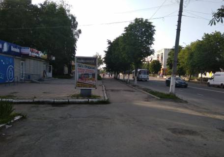 Ситилайт B в Звягель (Новоград-Волынский), 1,8х1,2  вул. Пушкіна, 4, "Комп"ютерний всесвіт" фото 1