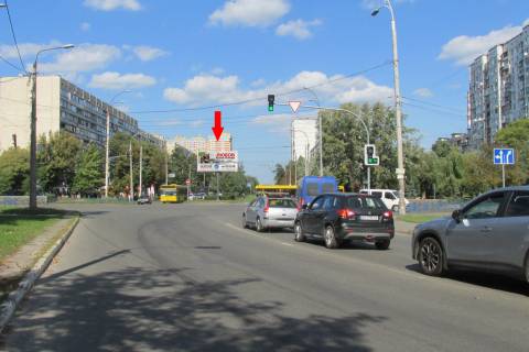 Призма A в Киеве, 6х3  просп. Рокосовського, на перехресті з вул. Полярна - 378411 фото 1