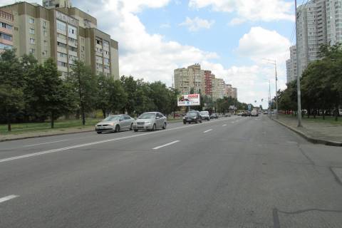 Призма B в Киеве, 6х3  Харківське шосе, 55 / Тростянецька вул. - 369676 фото 1