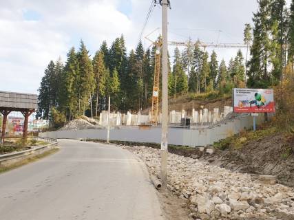 Билборд A в Буковеле, 3х6  с.Паляниця (навпроти кафе РА) ст.А фото 1