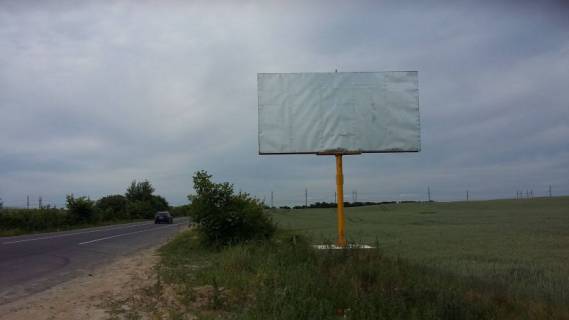 Білборд, Бігборд (Борд)  A у Липинах, 3х6  виїзд с.Липини Окружна напрям від Епіцентру Фото 1