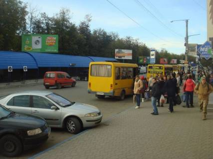 Білборд, Бігборд (Борд)  A у Кам'янець-Подільському, 3х6  пр.Грушевського (між вул. Соборна та вул.Д.Галицького) Фото 1