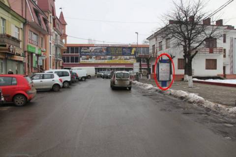 Ситилайт A в Надворной, 1,2x1,8  вул.Чорновола (міський фонтан- музей) фото 1