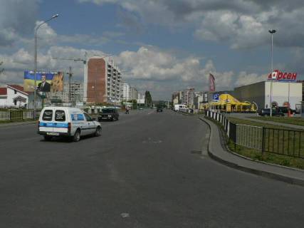 Білборд, Бігборд (Борд)  B у Івано-Франківську, 3x6  Миколайчука ТЦ Арсен (навпроти головного входу), Епіцентр, напрямок руху зі сторони вул.Івасюка, Миру в напрямку вул.В.Стуса Фото 1