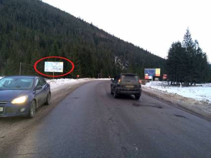 Билборд B в Татарове, 3x6  Траса Н-09 Мукачево-Львів, виїзд з села, напрямок руху на Буковель фото 1