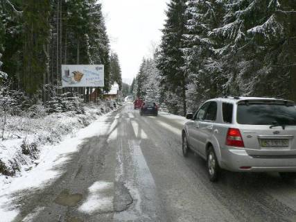 Билборд B в Буковеле, 3x6  Траса Н-09 Мукачево-Львів, дорога від Буковеля до Івано-Франківська (с.Поляниця),  відпоч. комплекс Царина, Батьківський поріг, 150 м перед перехрестям з трасою, напрямок руху на Івано-Франківськ фото 1