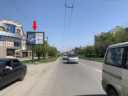 Скроллер B в Черновцах, 3.12*2.30  Сіті-борд вул.Комарова, 10 - 373198 фото 1