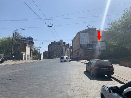 Скроллер A в Черновцах, 3.12*2.30  Сіті-борд вул.Гагаріна, 19 - 373132 фото 1