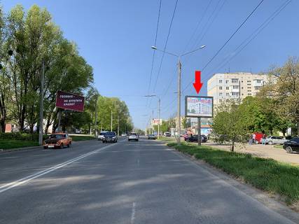 Скроллер A в Черновцах, 3.12*2.30  Сіті-борд просп.Незалежності, 84 - 373224 фото 1