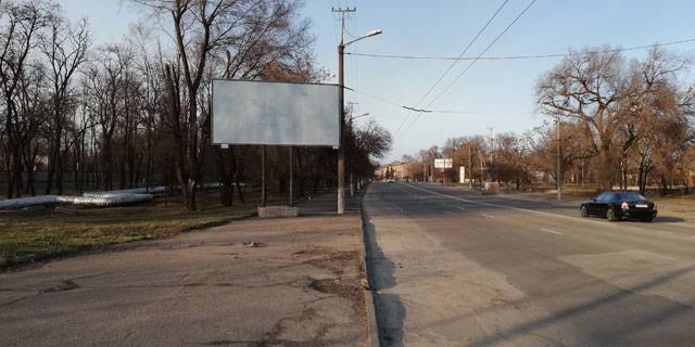 Білборд, Бігборд (Борд)  B у Кривому Розі пр. Металургів, Ставки, Термінал, напрямок руху до вул. Соборності Фото 1