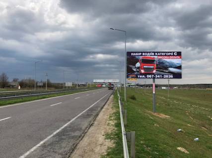 Билборд A в трасах Львова, 3х6  а/д М10 Краківець Львів 69+260 км праворуч фото 1
