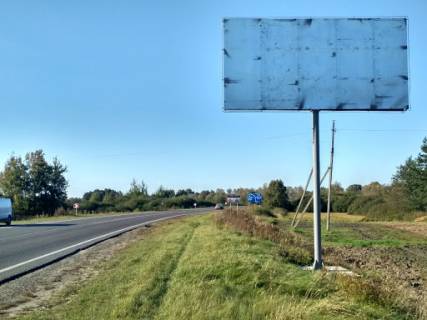 Білборд, Бігборд (Борд)  A у Яворові, 3х6  а/д М10 Краківець Львів 50+500 км праворуч Фото 1