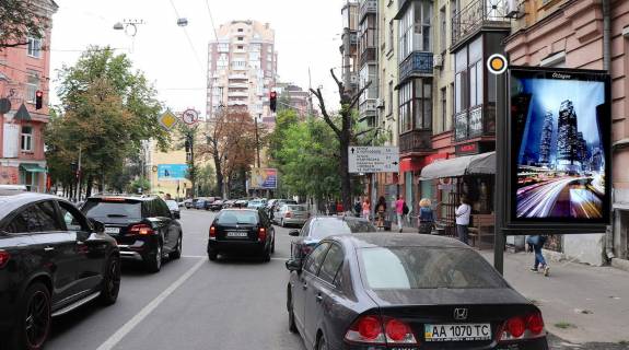 Ситилайт A в Киеве, Сітілайт 1.2х1.8  Січових Стрільців вул. 14 фото 1