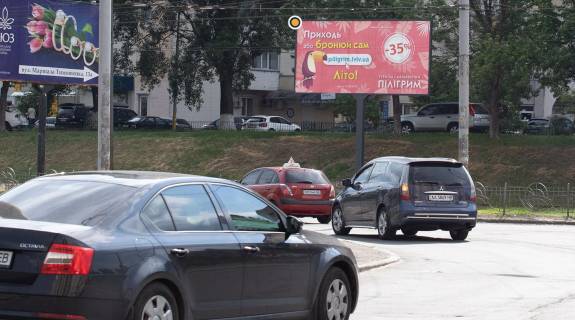 Білборд, Бігборд (Борд)  A у Києві, Щит 3x6  Левка Лук'яненка (Маршала Тимошенка) вул. 13а Фото 1