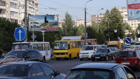 Білборд, Бігборд (Борд)  A у Луцьку, Щит 3x6  Соборності просп / Кравчука вул, із центру Фото 1