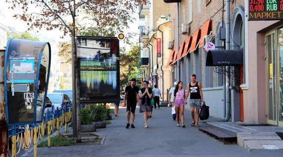 Ситилайт B в Киеве, Сітілайт 1.2х1.8  Саксаганського вул. 85 фото 1