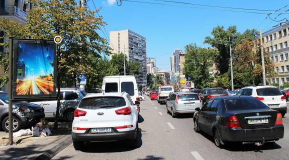 Ситилайт A в Киеве, Сітілайт 1.2х1.8  Велика Васильківська вул. 98 фото 1