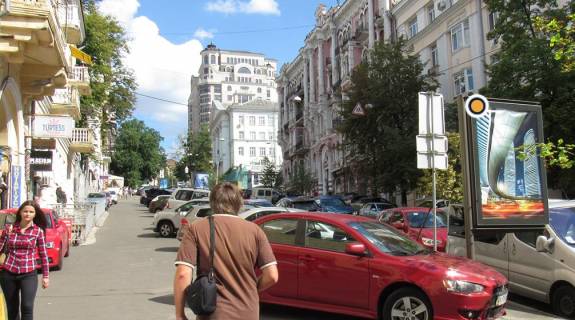 Ситилайт B в Киеве, Сітілайт 1.2х1.8  Лютеранська вул. 3 фото 1