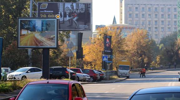 Бэклайт B в Киеве, Беклайт 2.3х3.14  Старонаводницька вул. 6 фото 1