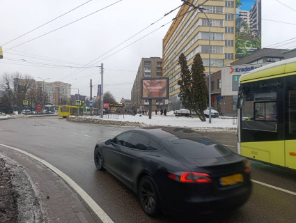 Скролер, Скрол A у Львові, Скролер 2.3х3.14  Чорновола В пр. / Липинського вул., до центру - 620425 Фото 1