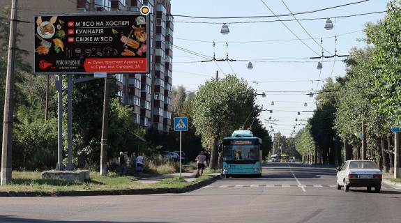 Билборд B в Сумах, Щит 3x6  Кондратьєва Герасима вул / Лебединська вул, з центру фото 1
