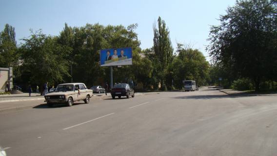 Билборд B в Донецке Б. Магистральная ул.  фото 1