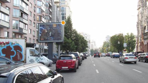 Бэклайт A в Киеве, 2.3х3.14  Велика Васильківська вул. 102 фото 1