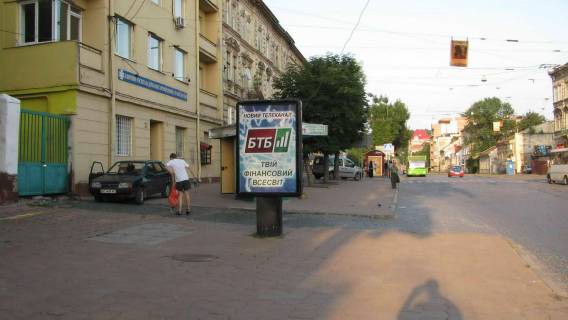 Ситилайт B в Львове, Сітілайт 1.2х1.8  Мечникова, вул. / Личаківська вул. фото 1