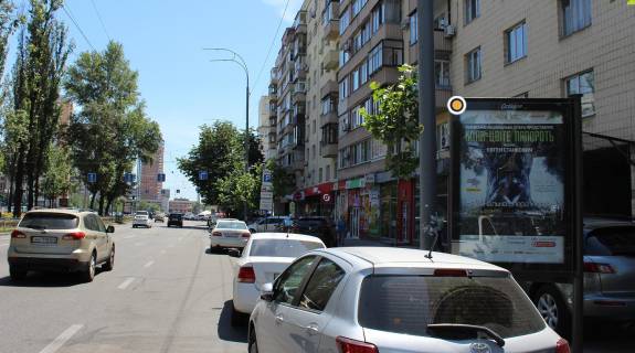 Ситилайт A в Киеве, Сітілайт 1.2х1.8  Лесі Українки бульв.24 фото 1