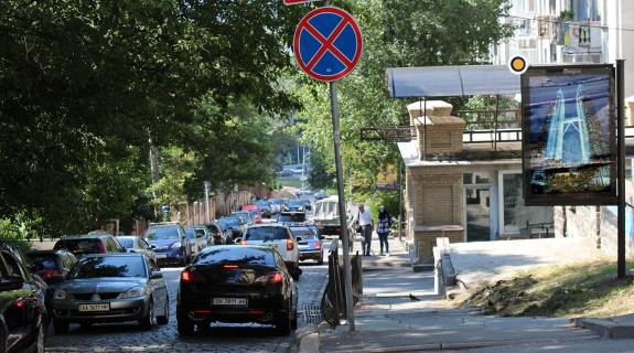 Ситилайт A в Киеве, Сітілайт 1.2х1.8  Шовковична вул. 38-40 фото 1