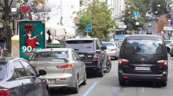Ситилайт A в Киеве, Сітілайт 1.2х1.8  Євгена Чикаленка вул. 22 фото 1
