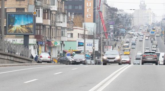 Бэклайт B в Киеве, Беклайт 2.3х3.14  Вадима Гетьмана вул., в напрямку до вул.Виборгської фото 1