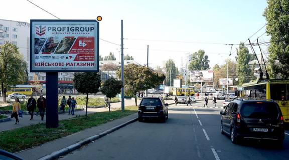 Бэклайт A в Киеве, Беклайт 2.3х3.14  Авіаконструктора Антонова вул. фото 1