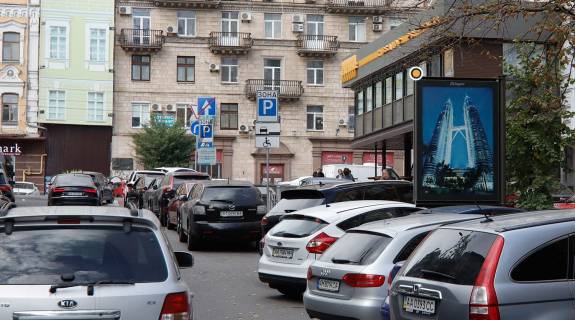 Ситилайт A в Киеве, Сітілайт 1.2х1.8  Рогнідинська вул. фото 1