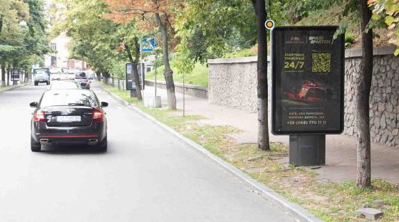 Ситилайт A в Киеве, Сітілайт 1.2х1.8  Алея Магдебурзького права (Петрівська алея) 3 фото 1