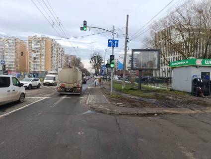 Скролер, Скрол A у Львові, Скролер 2.3х3.14  Гетьмана Мазепи вул., АЗС «WOG» (500 м. до ТЦ “Сільпо”) - 617377 Фото 1