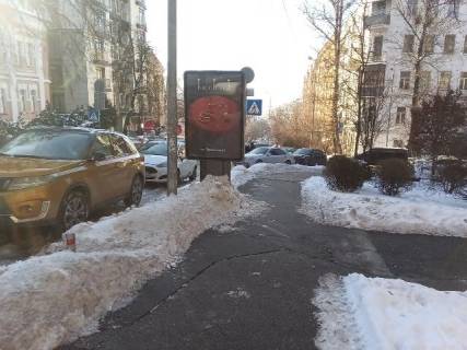 Ситилайт B в Киеве, Сітілайт 1.2х1.8  Тарасівська вул. 14 фото 3