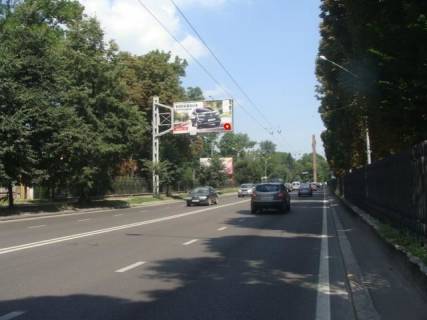 Билборд B в Львове, 3x6  Стрийська вул, 48, в центр фото 1