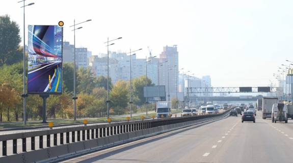 Билборд B в Киеве, борд  Бажана Миколи пр., навпроти буд.№7а фото 1