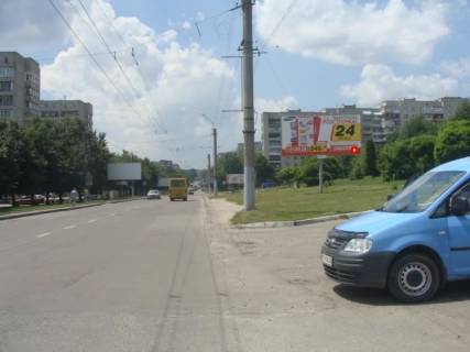 Билборд A в Львове, Щит 3x6  Гетьмана Мазепи вул / Миколайчука вул фото 1