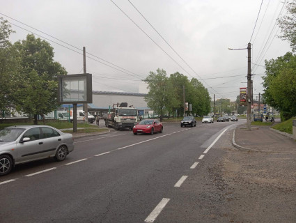 Беклайт B у Львові, Беклайт 2.3х3.14  Зелена вул., ДБК, в центр Фото 1