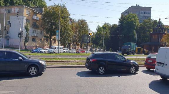 Билборд B в Львове, борд  Сахарова вул / Княгині Ольги вул, з центру фото 1