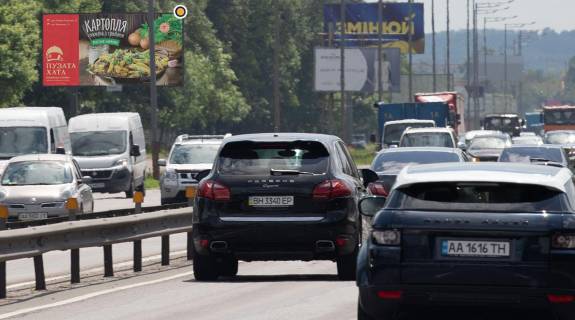 Билборд B в Киеве, Щит 3x6  Столичне шосе, 1,45км від Південного моста, із Києва фото 1