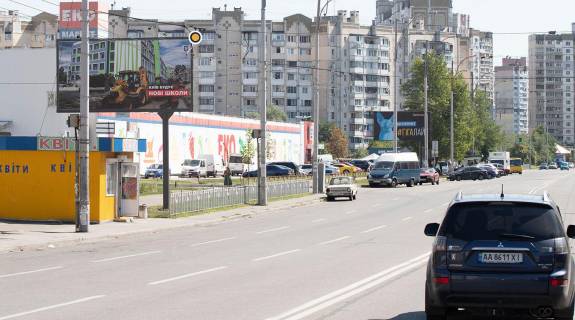 Билборд B в Киеве, Щит 3x6  Радунська вул. 44, Екомаркет фото 1