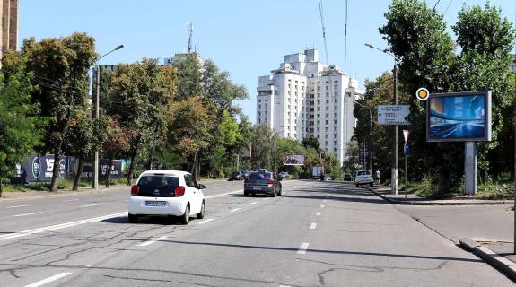 Бэклайт A в Киеве, 2.3х3.14  Мельникова вул. 89 фото 1