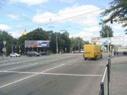 Призма A в Львове, Призматрон 3х6  Стрийська вул./ Наукова вул., лівий - 146829 фото 1